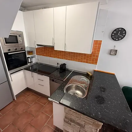 Old Town! 3bed House 5min Walk To Feriehus *
