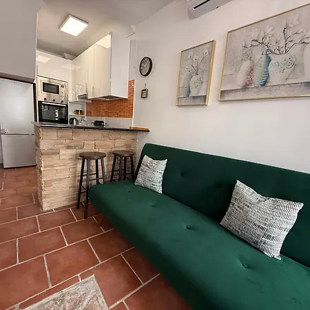 Old Town! 3bed House 5min Walk To Feriehus Estepona